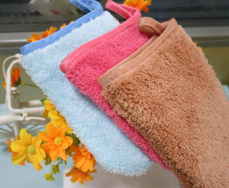 Wipe Away Makeup Removal Glove